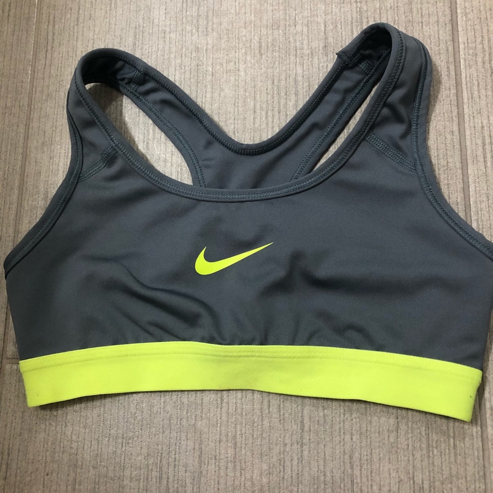 Nike sports bra